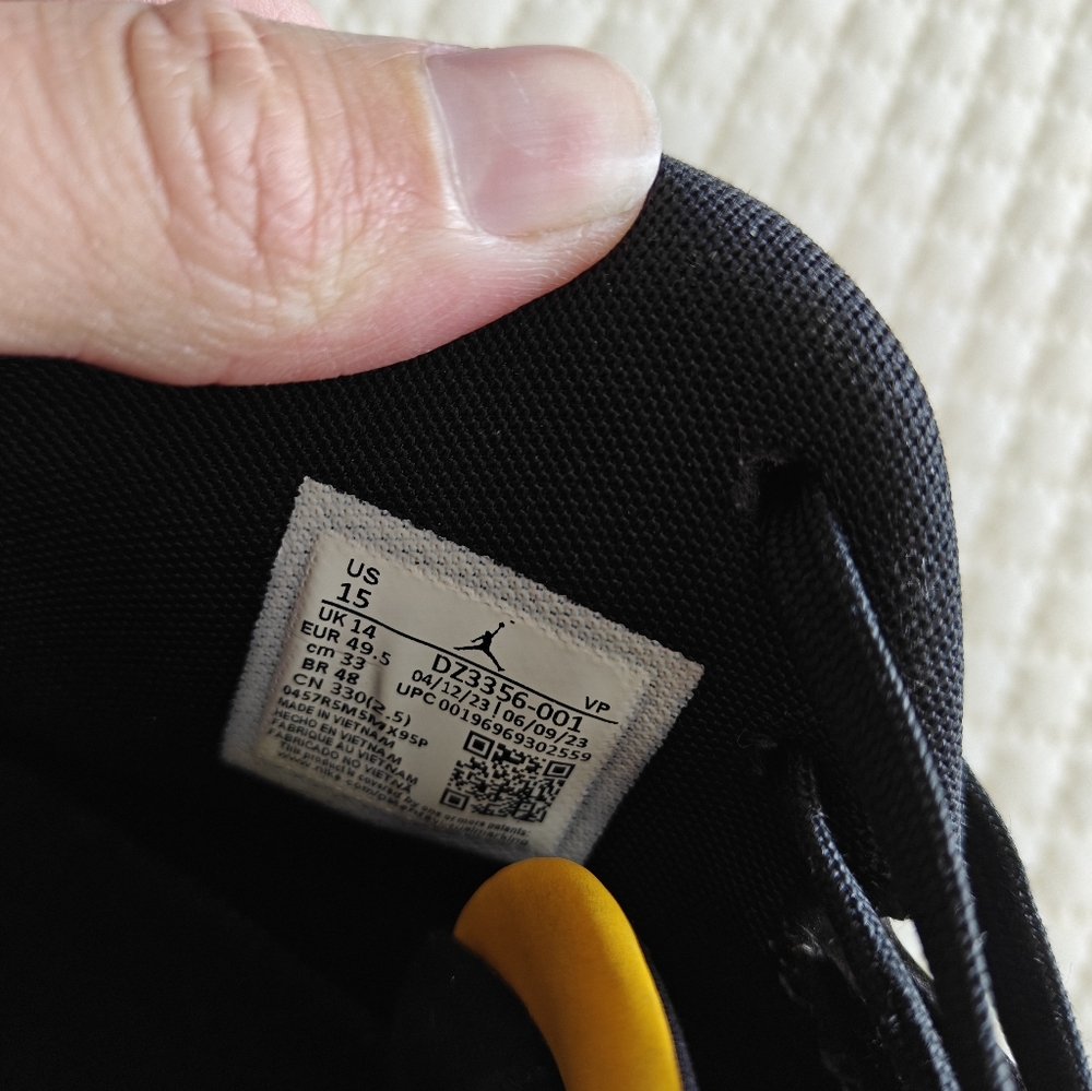 Nike Air Jordans 38 Aqua Sneakers - Picture 5 of 6